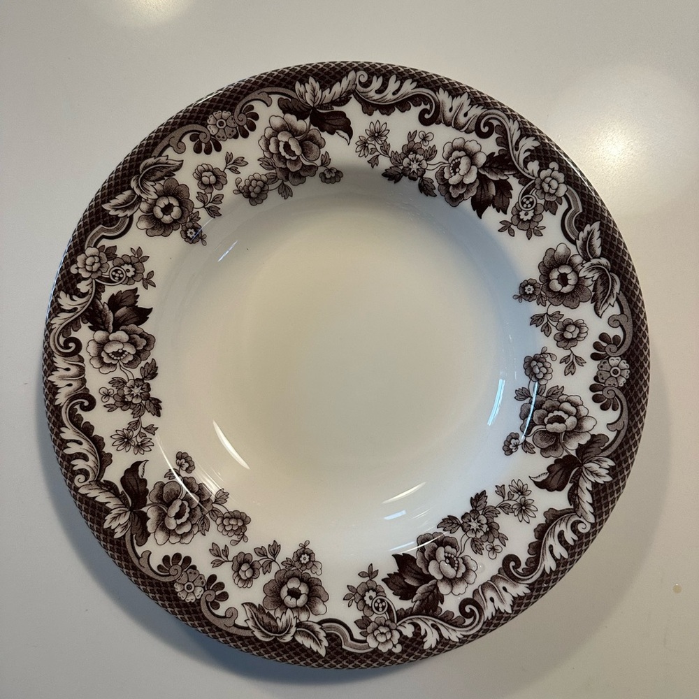 Spode Soup Plates Delamare Set of 4 NWT